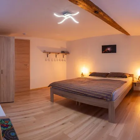 Thielke 3 Tummelchen Apartamento